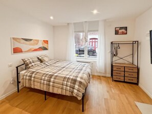Double Room | Free WiFi, bed sheets - Au42BisJM (Cambrai)