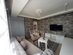 Classic Apartment, Balcony | Living area - çorlu suit (Çorlu)
