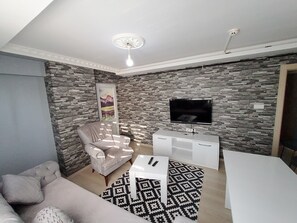 Classic-Apartment, Balkon | Wohnbereich