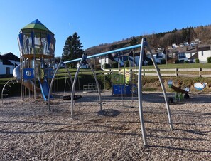 Apartment | Children’s area - Cosy Apartment in Hambachtal Holiday Park (Oberhambach)