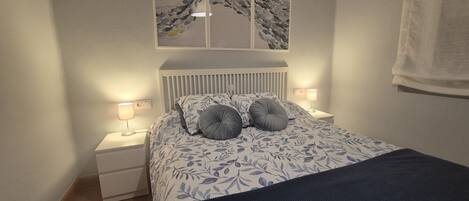 Strykejern/-brett, wi-fi (inkludert) og sengetøy