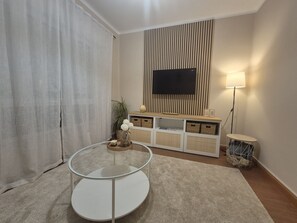 Interior - 305A The people's apartment (Cudillero)