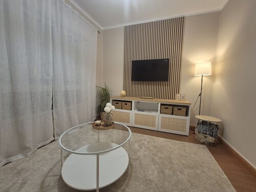 305A The people's apartment