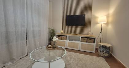 305A The people's apartment