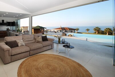 Villa CYN-pool, billiards, piano and miniature golf