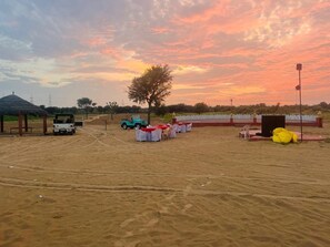 Property grounds - Shree Karni Hotel & Restaurant (Bikaner)