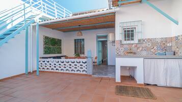 Comfort House, 2 Bedrooms | Terrace/patio