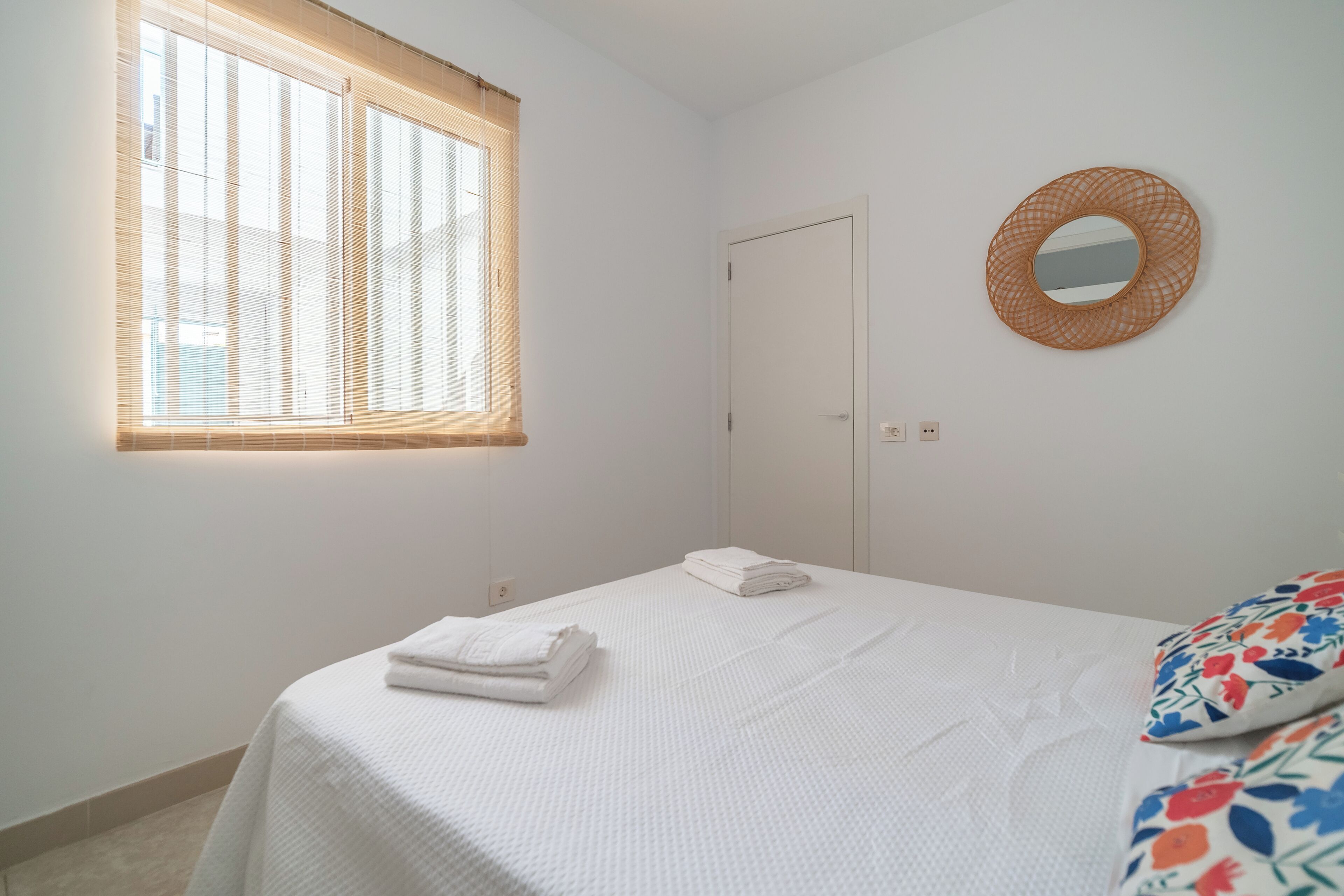 Casa familiar, 3 dormitoris | Roba de llit d'alta qualitat, cobrellits i decoració individual 