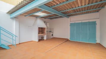 Deluxe House, 2 Bedrooms | Terrace/patio