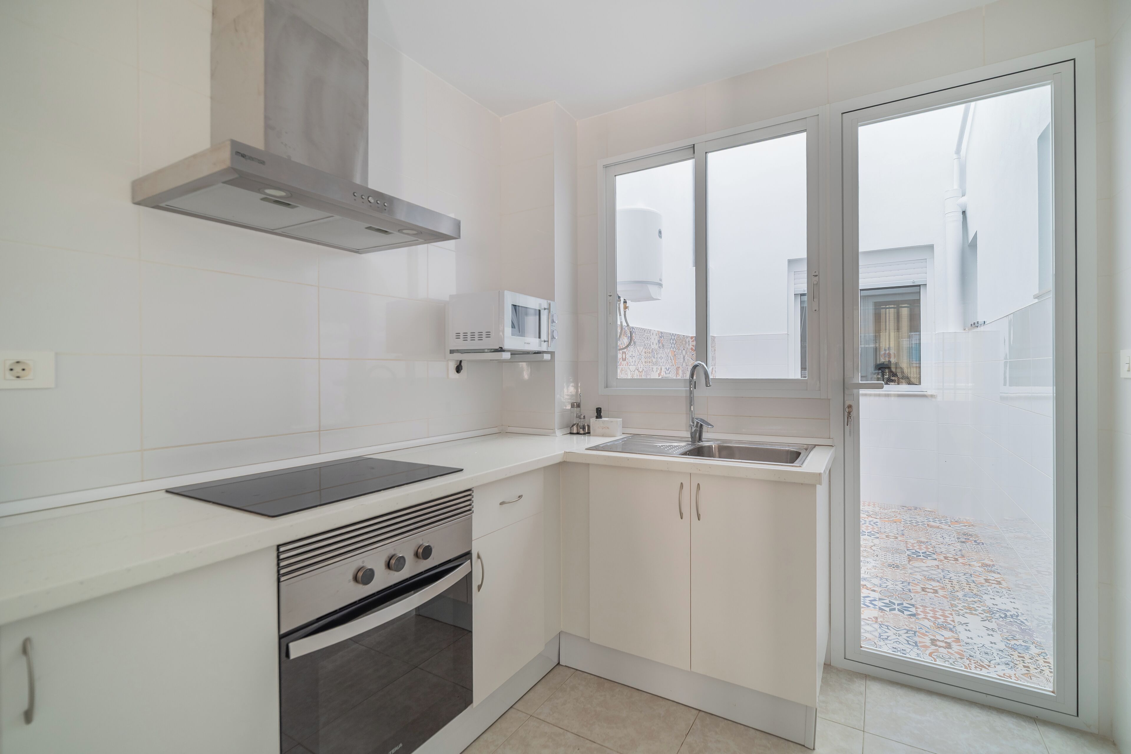 Family House, 3 Bedrooms | Private kitchen | Fridge, oven, toaster, griddle