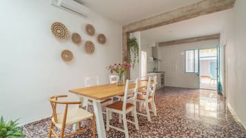 Deluxe House, 2 Bedrooms | Living area | 42-inch Smart TV with digital channels