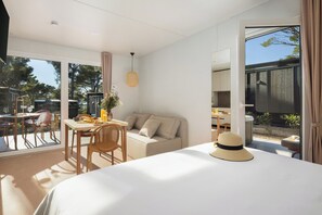 Signature Studio Suite, Patio - Pinadria Camping Resort (Baška Voda)