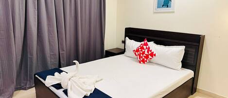 1 bedroom, free WiFi, bed sheets