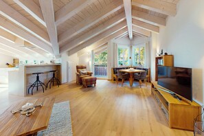 Interior - Vacation apt. “Partenkirchen” – design, mountain views, and balcony in Garmisch (Garmisch-Partenkirchen)