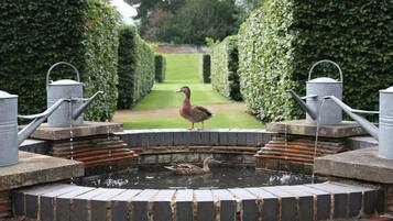 Enceinte de lâhĂ©bergement