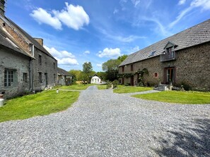 Exterior - Les Rouges Terres Gîtes  (Saint-Amand)