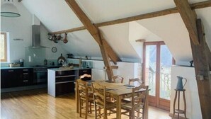 บ้านดีลักซ์, วิวสวน | ร้านอาหาร