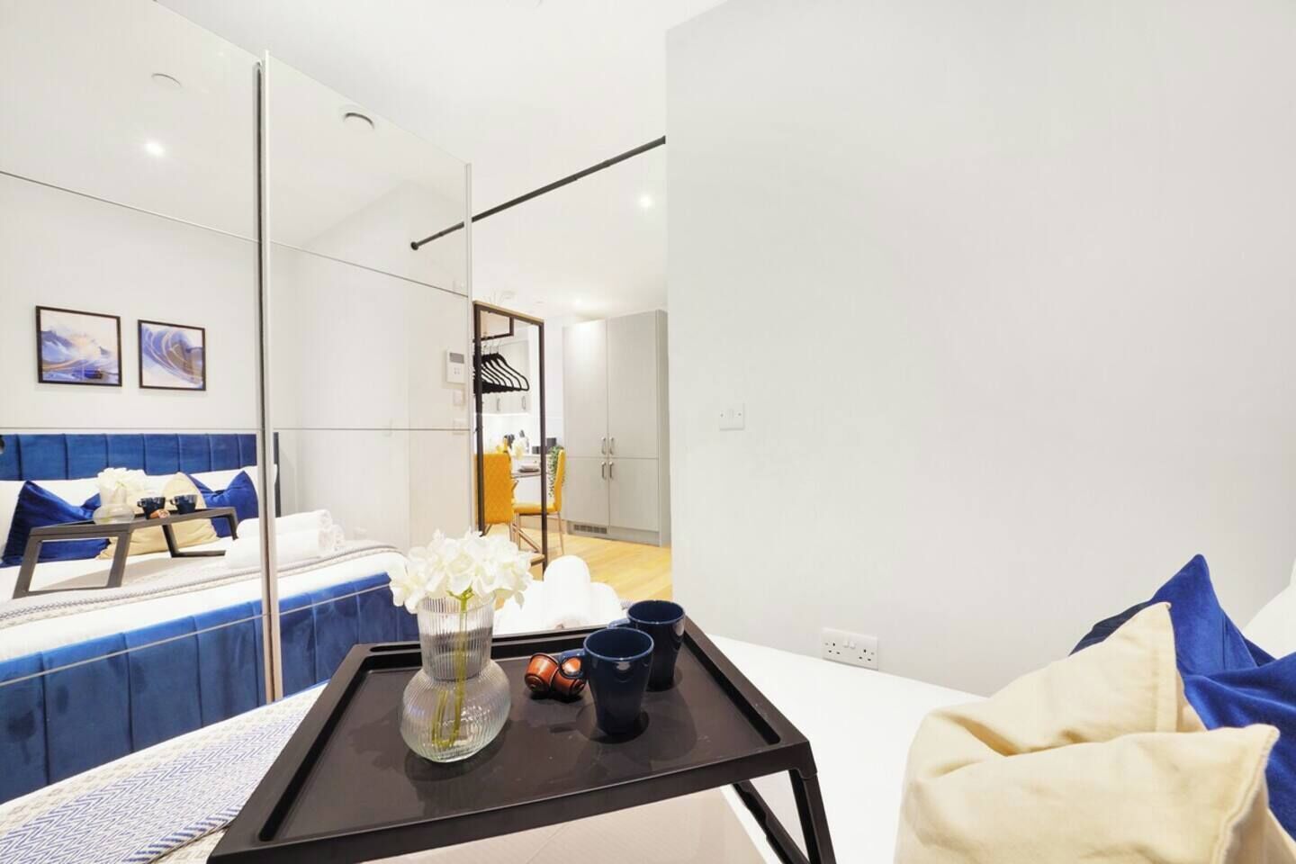 2 bedrooms, desk, iron/ironing board, WiFi (free)
