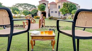Gambar tidak terklasifikasi, 5 dari 102, tombol