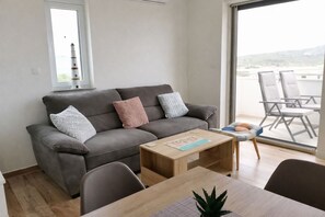 Apartment, Beach View | Living area - Blue Horizon Apartment (Primošten)