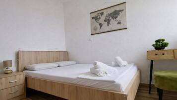 Apartment, Beach View | Free WiFi, bed sheets
