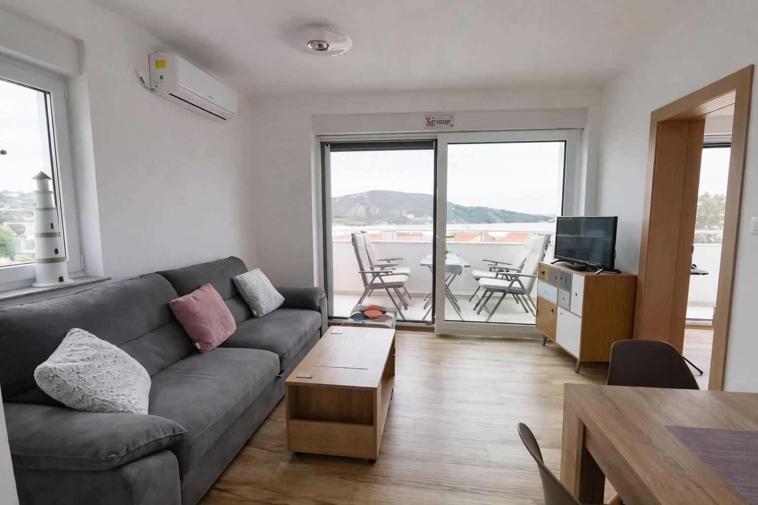 Apartment, Beach View | Living area