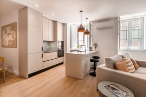 Interior - A2 NEW | Remodeled & Spacious! | Very Central (Lisboa ciudad)