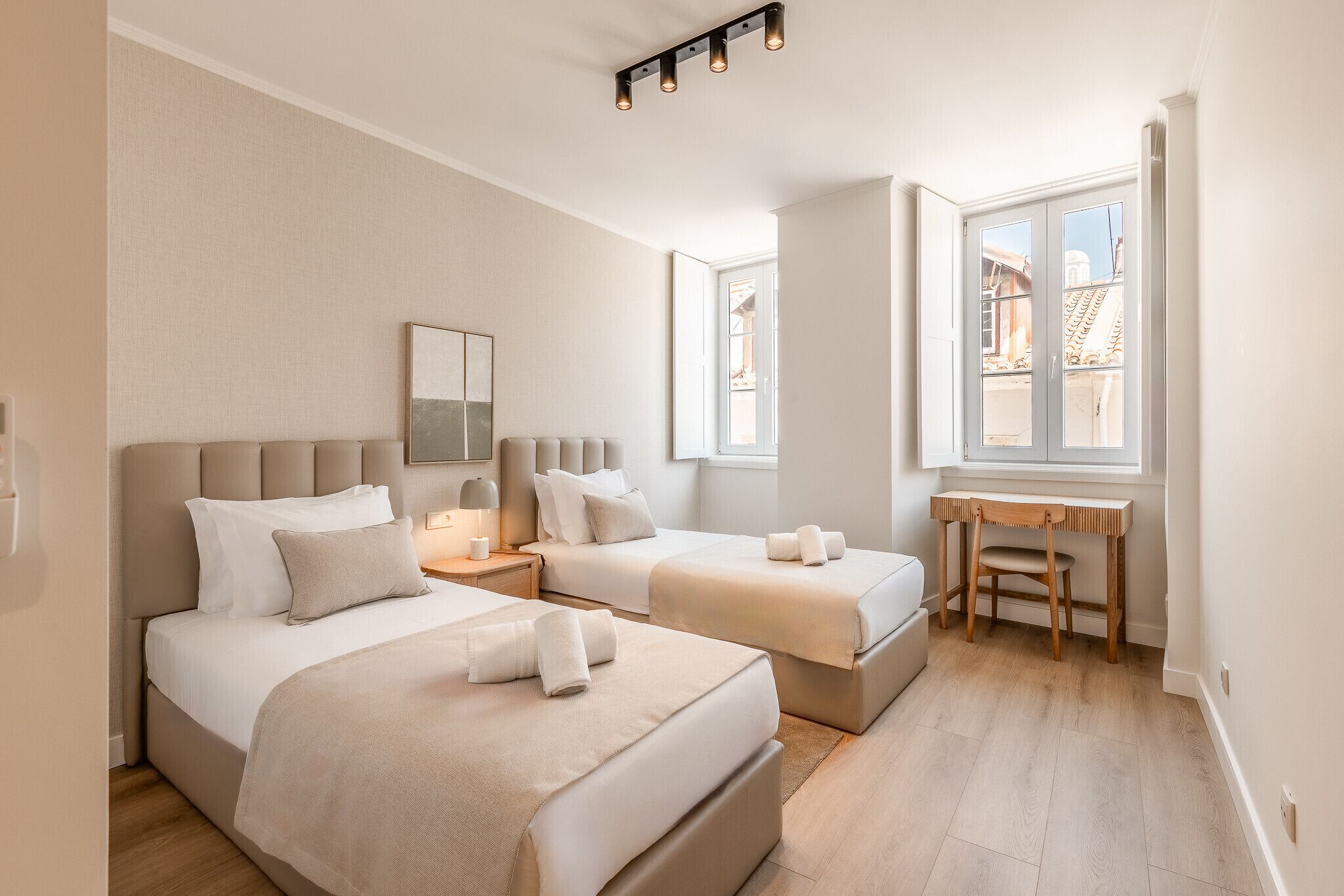 4 Schlafzimmer, Bügeleisen/Bügelbrett, kostenloses WLAN, Bettwäsche