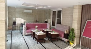 Interior - Haris Court Hotels & Banquets DLF Phase3 (Gurugram)