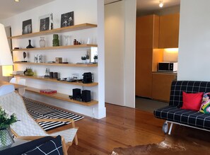 TV - B2 Stylish and Cosy | River View | Central (Lisboa ciudad)