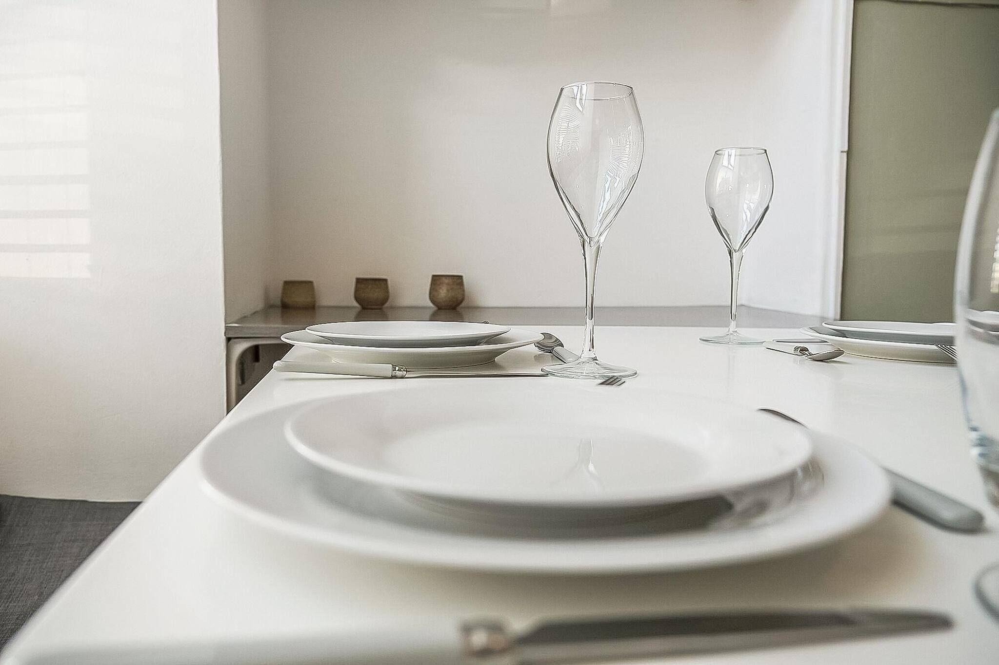 Apartment, 2 Bedrooms, Accessible | Dining
