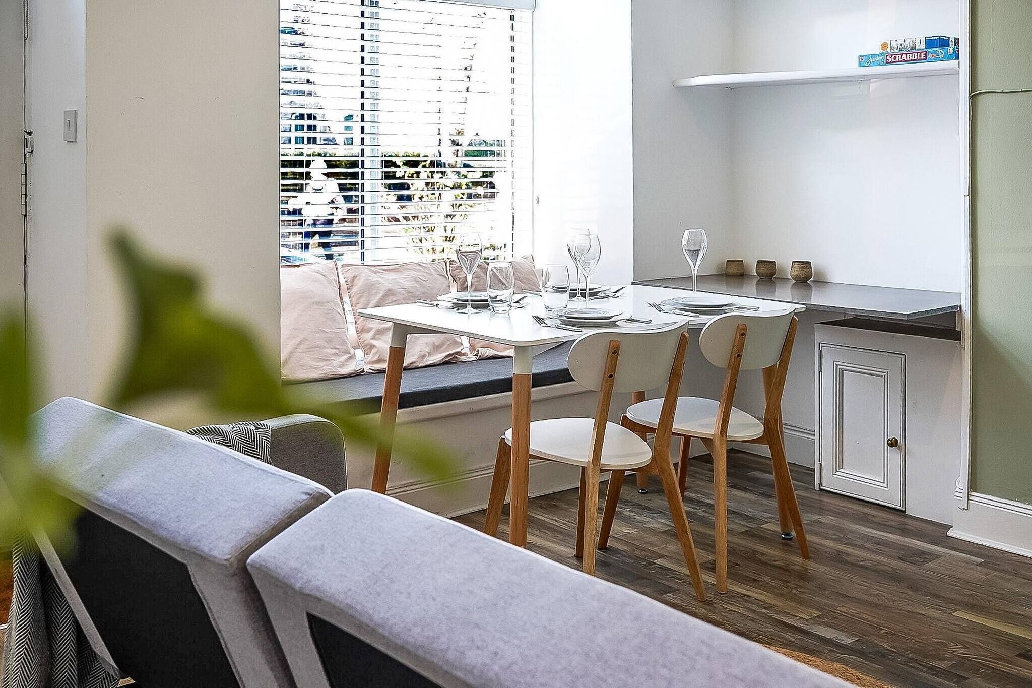 Apartment, 2 Bedrooms, Accessible | Dining room