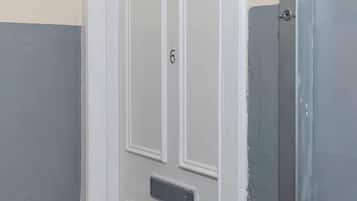 Apartment, 2 Bedrooms | Interior