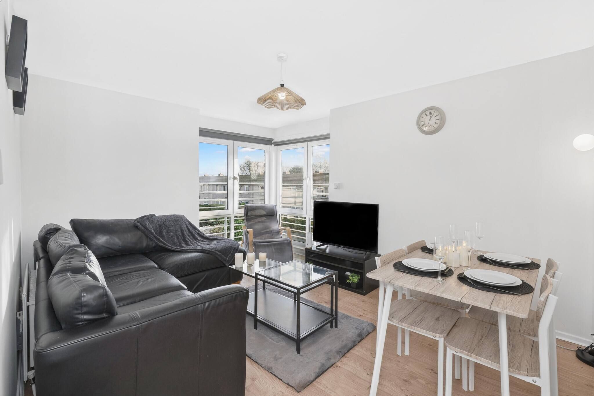Apartment, 2 Bedrooms | Living room