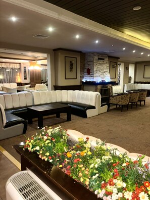 Interior - Two-bedroom Apartment 300m from The Gondola lift in Bansko (Bansko)