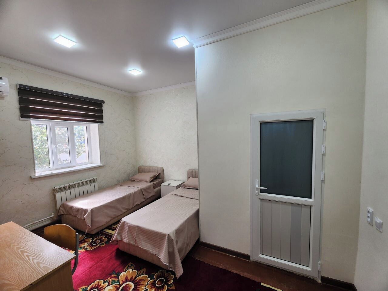 3 bedrooms, iron/ironing board, WiFi