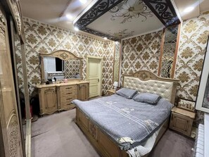 3 bedrooms, iron/ironing board, WiFi
