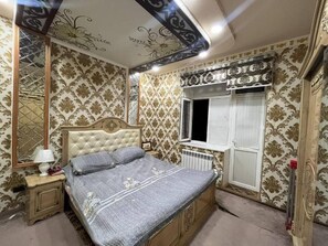 Tabla de planchar con plancha y wifi 