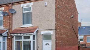 Exterior - 2 Bedroom House in Darlington (Darlington)