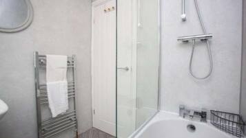 Shower, towels