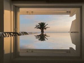 Property grounds - Luxurious Beachfront Villa Maira, Bill & John Villas (Agia Marina)