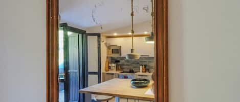 Villa, 2 Bedrooms, Terrace, Sea View | Private kitchen