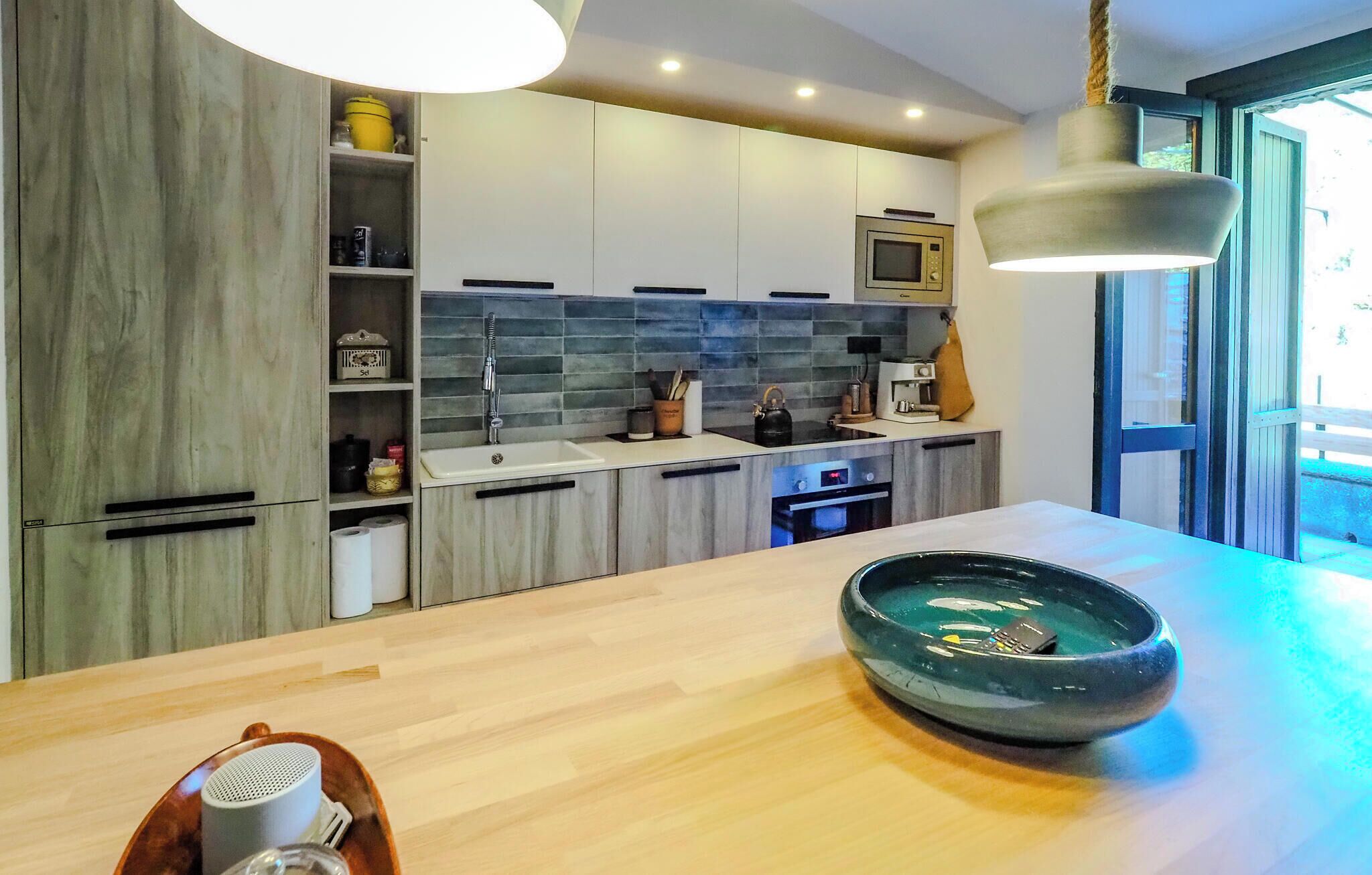 Biệt thự, 2 phòng ngủ, hiên, quang cảnh biển | Bếp riêng | Dụng cụ pha espresso, dụng cụ pha cà phê/trà, ấm điện 