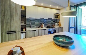 Villa, 2 Bedrooms, Terrace, Sea View | Private kitchen | Espresso maker, coffee/tea maker, electric kettle - Villa Olive Mill Terra Rossa (Corniglia)