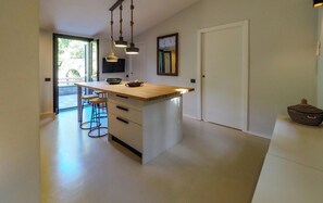 Villa - 2 soveværelser - terrasse - havudsigt | Privat køkken | Espressomaskine, kaffe-/temaskine, elkedel