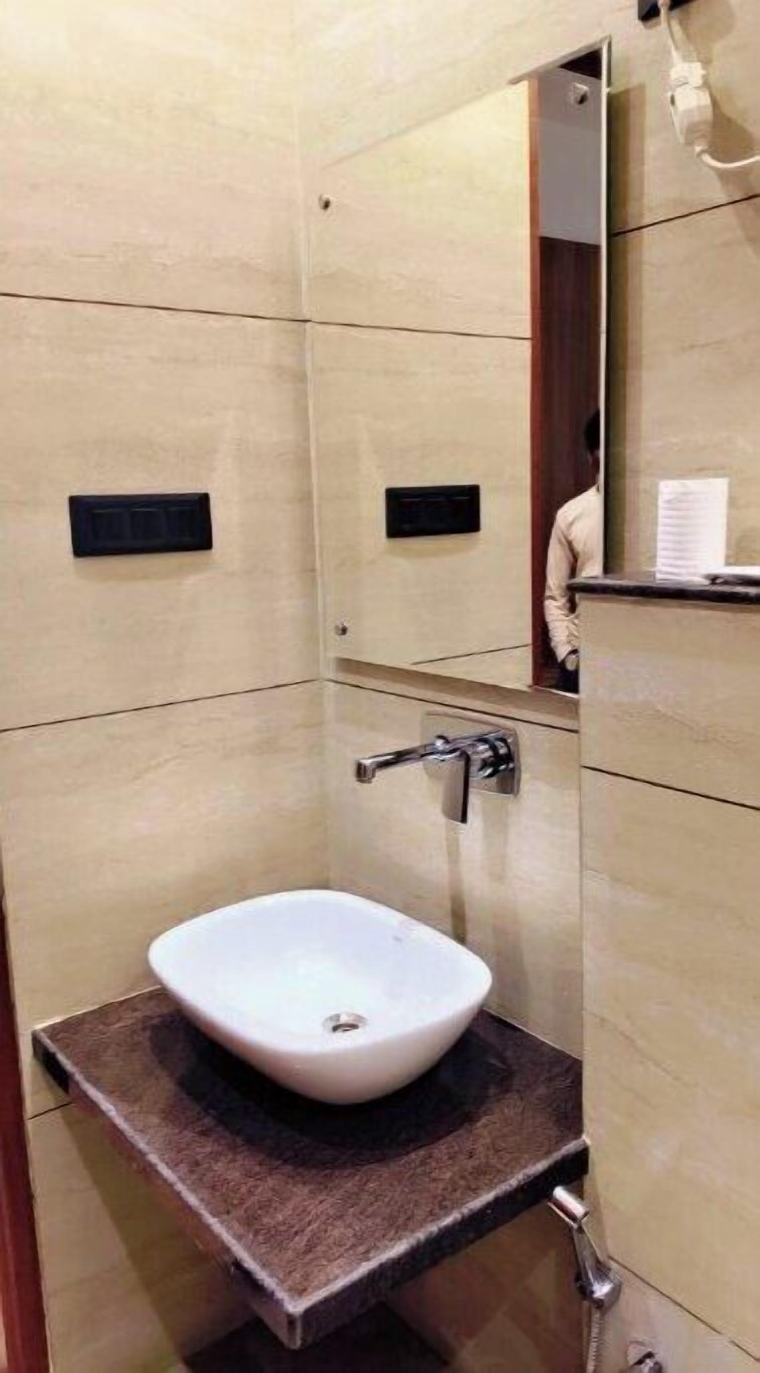 Executive-værelse | Badeværelse | Bruser, gratis toiletartikler, Sæbe, Shampoo