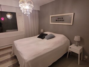 1 bedroom, WiFi, bed sheets - Cozy Apartment near Santa Claus Village (Rovaniemi)