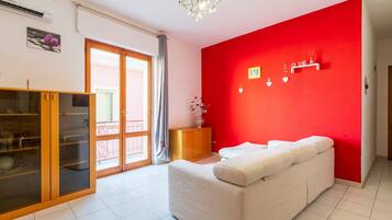 Televisie en een open haard