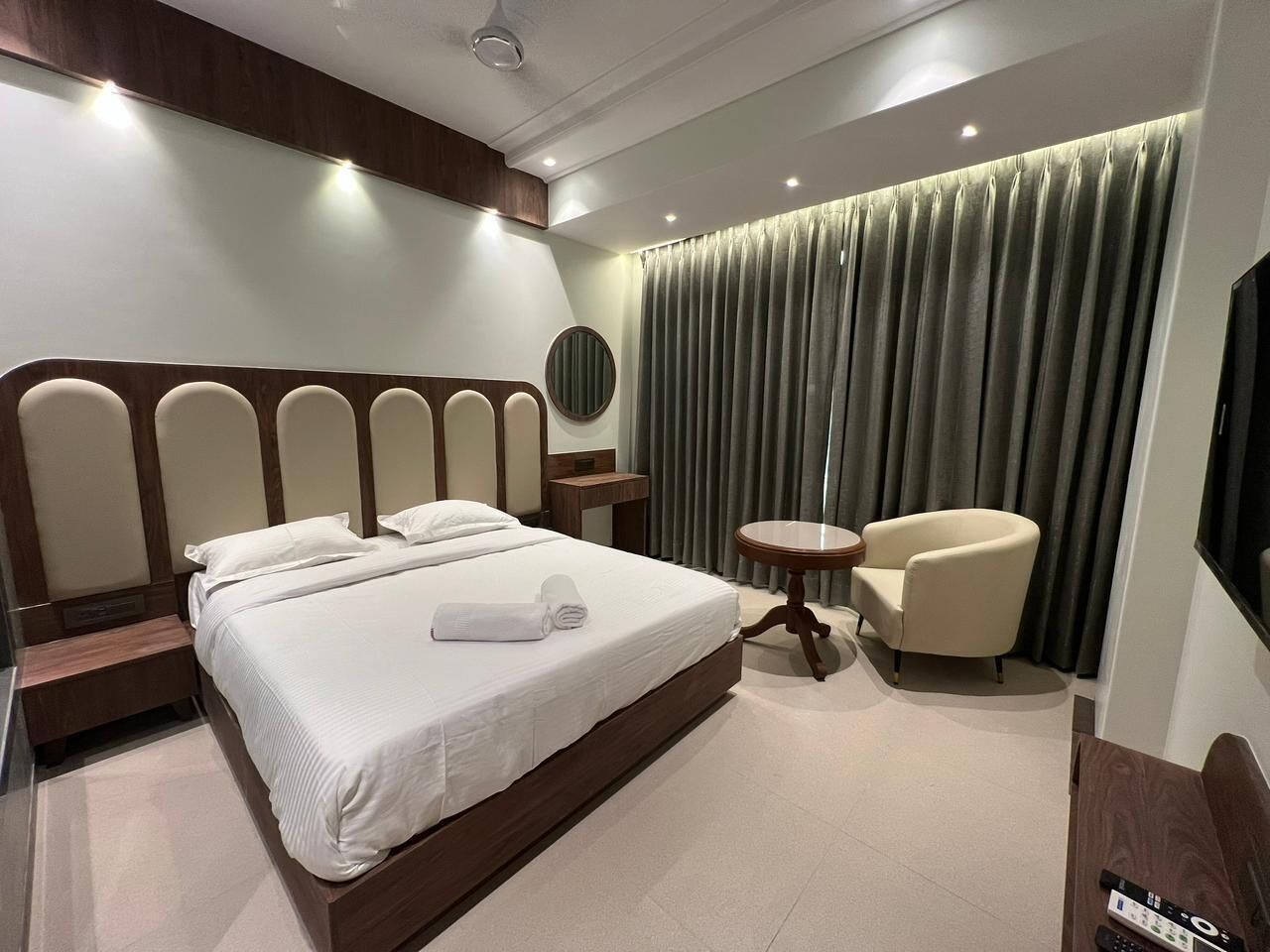 Deluxe Room | Free WiFi