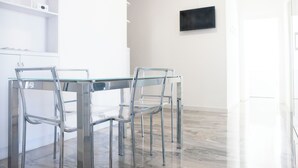 Dining - Milan Affori Bright four-room apartment with balcony in every room (Milano)
